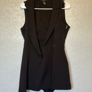 Elegant Black Sleeveless shorts